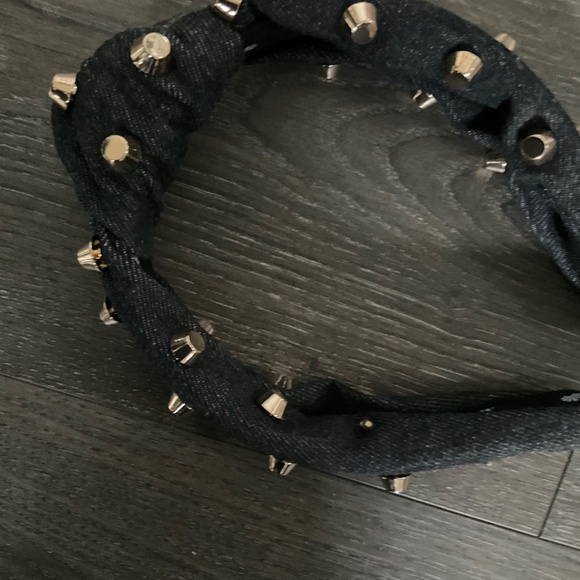LELE SADOUGHI KNOTED EMBELLISHED HEADBAND BLACK MULTI.  Denim fabric, main image 9